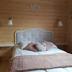 Les Pilotis Du Cognac *