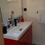 Chalet Les Pilotis Du Cognac