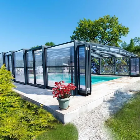 Les Pilotis Du Cognac *