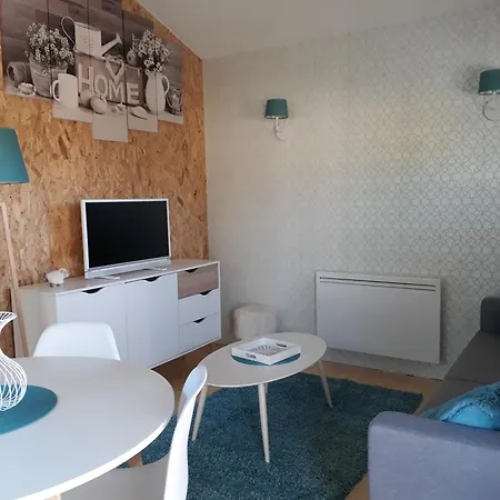 Les Pilotis Du Cognac Шале Bourg-Charente