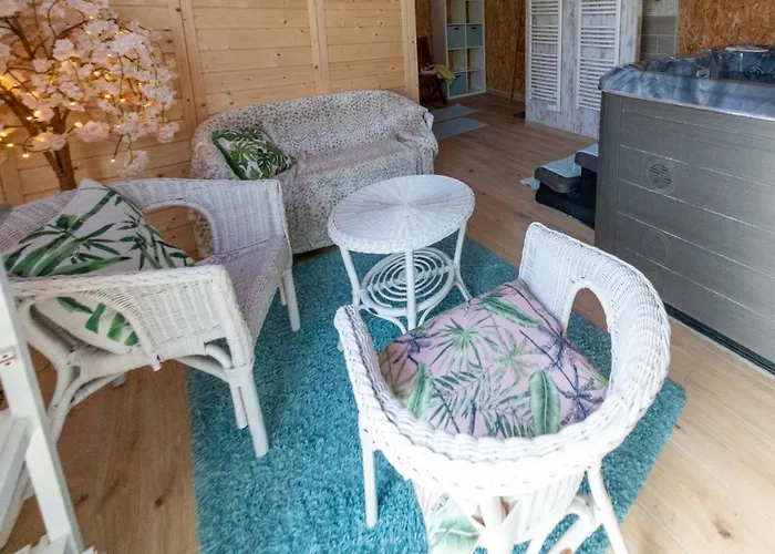 Les Pilotis Du Cognac Bourg-Charente