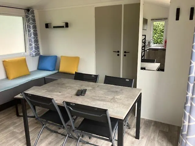 Les Pilotis Du Cognac *