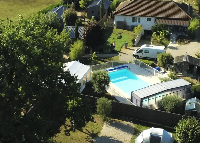 Les Pilotis Du Cognac