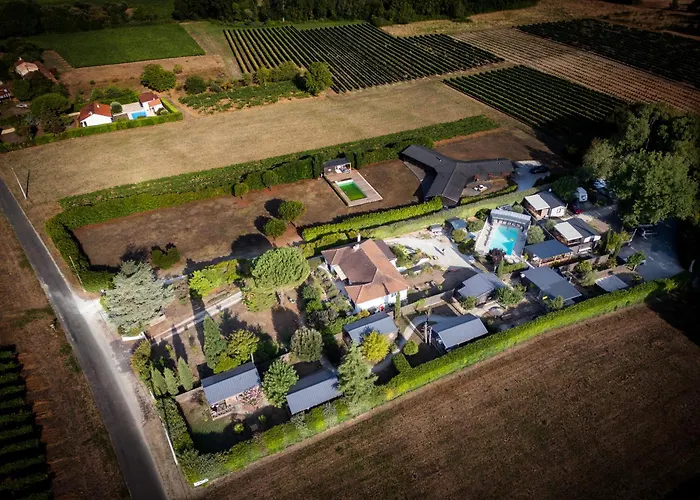 Les Pilotis Du Cognac