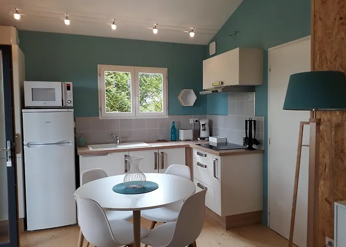 Les Pilotis Du Cognac Bourg-Charente