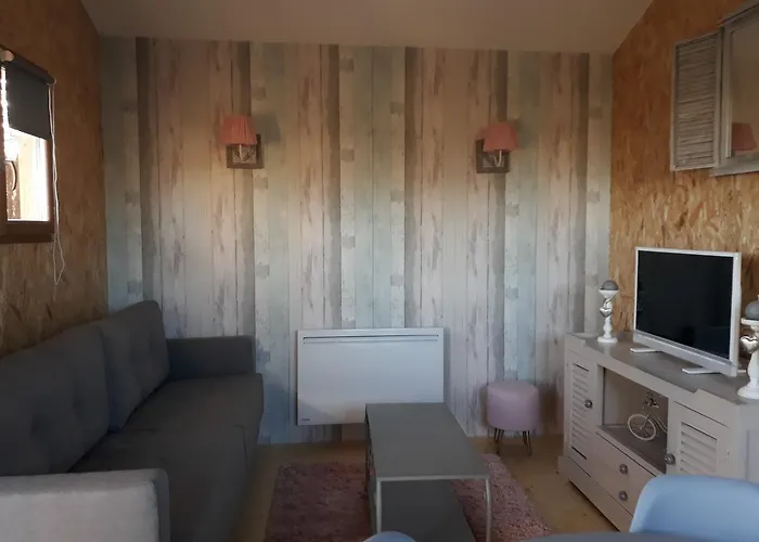 Chalet Les Pilotis Du Cognac